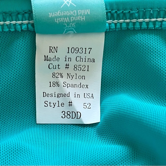 Sunsets Sweetheart Tankini Top NWT - Picture 4 of 7